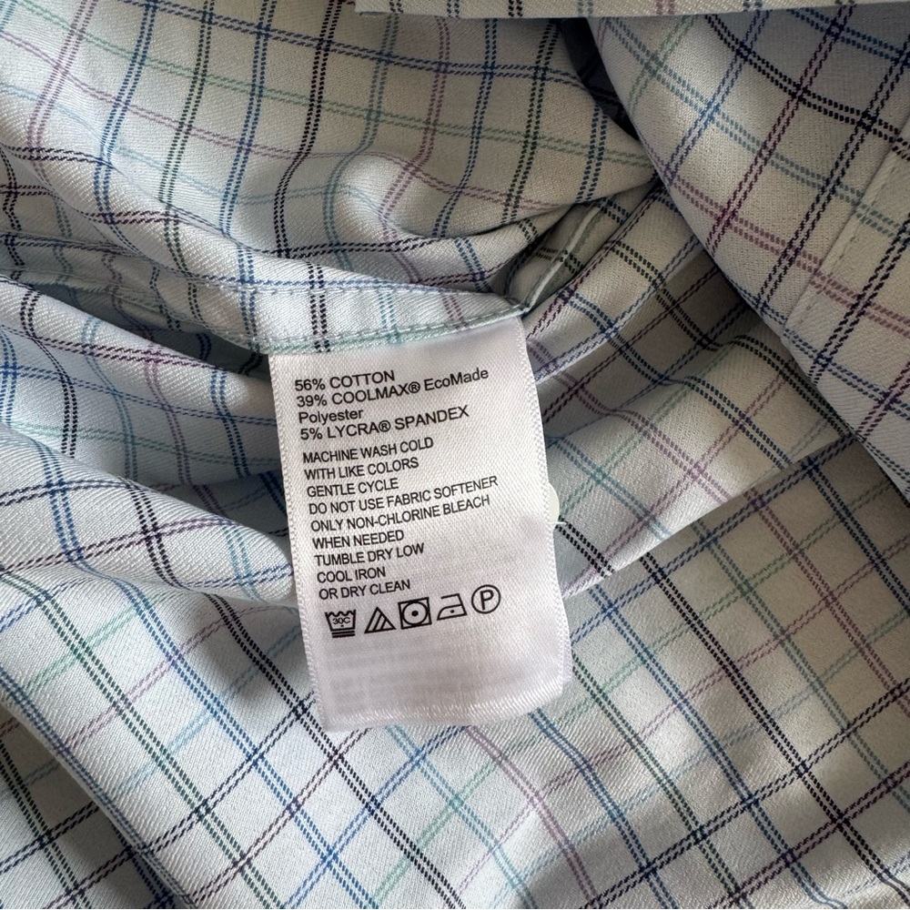 NWT Tommy Bahama Button done sz XL - Picture 3 of 4